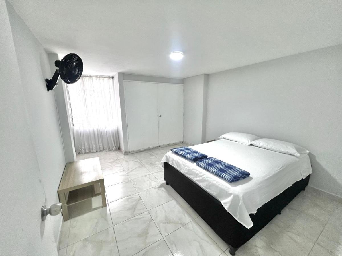 Apartamento 401 *