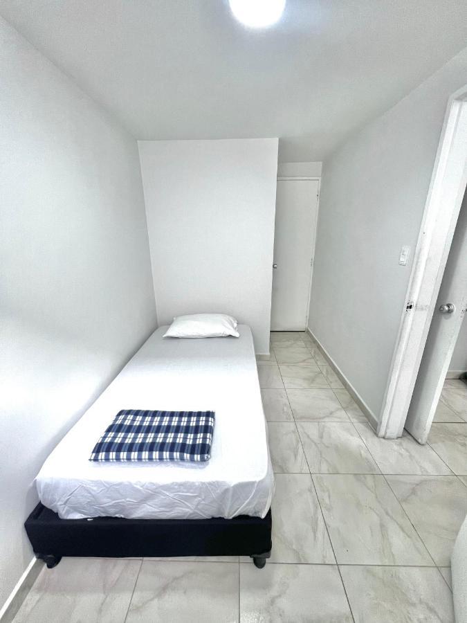 Apartamento 401 *